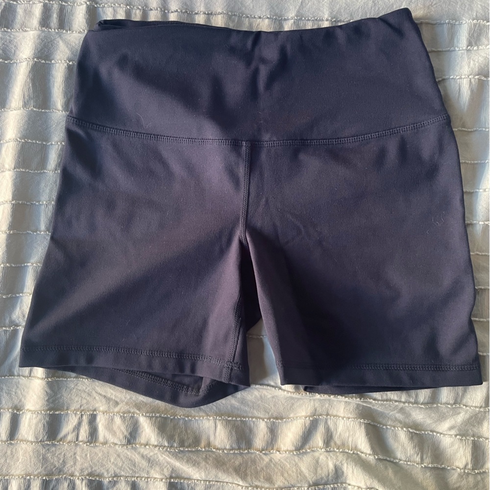Yogalicious Lux size small. Black yoga shorts.